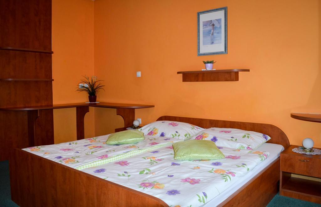 Penzion Gostilna Keber Domžale Extérieur photo